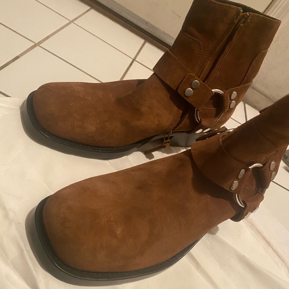 Balenciaga santiag square toe harness boots - Picture 2 of 7